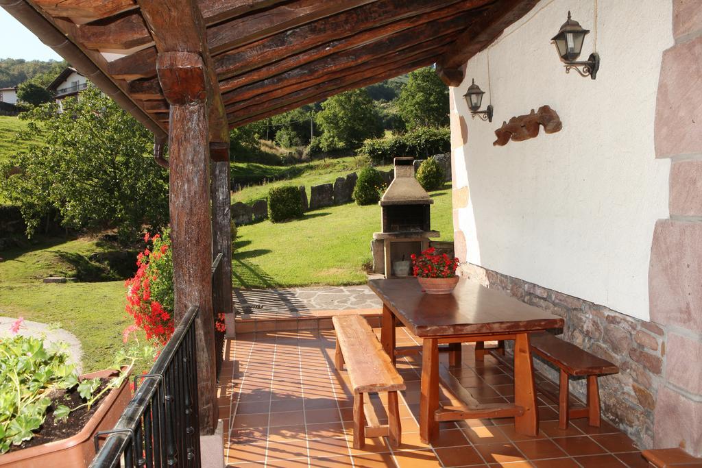 Casa Rural Gananea Zuaztoy de Azpilcueta Exteriör bild